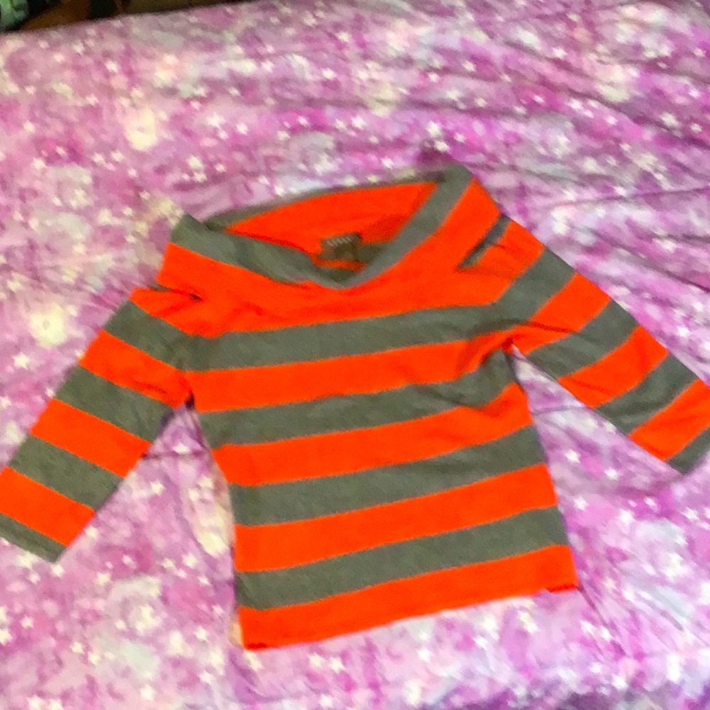 Kenar sweater
